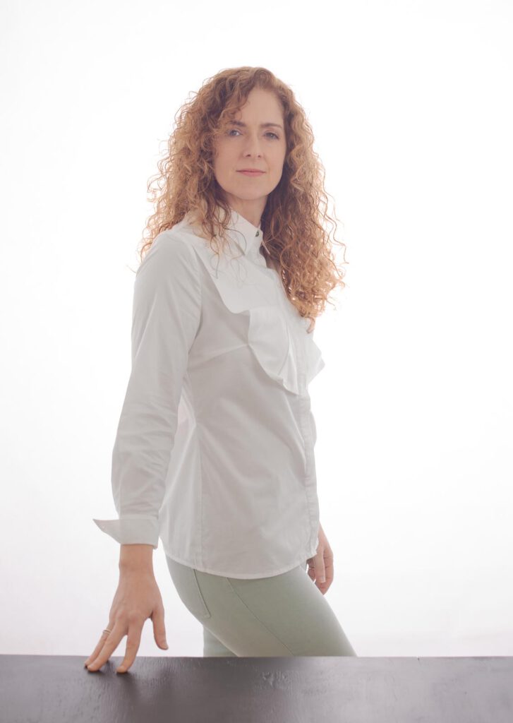 Branding Portrait Eugenia Thomsen Doula y Hipnoparto by peirophoto