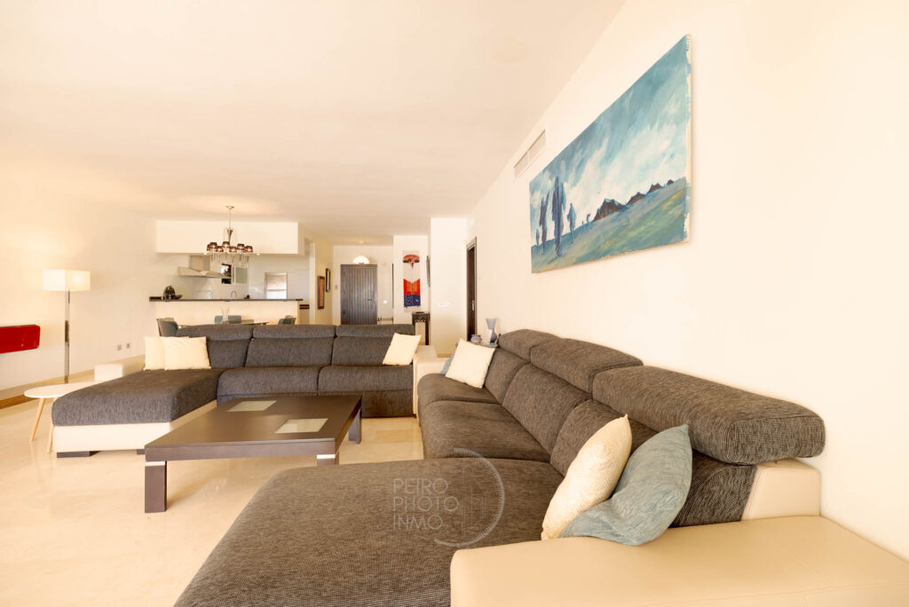 High-end Luxury apartment inl as Terrazas de Las Lomas de Marbella Golf - premium realestate photographer in Costa del Sol