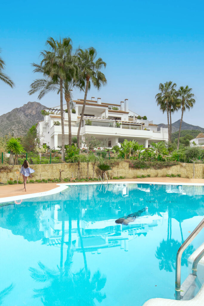 fotografía de pisos y villas de lujo en Marbella Estepona Costa del sol