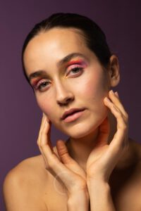 Retrato de Laura Rueda, en estilo de Moda y Belleza. Preciosa y prometedora modelo malagueña. @baptiste_peiro peirophoto.com